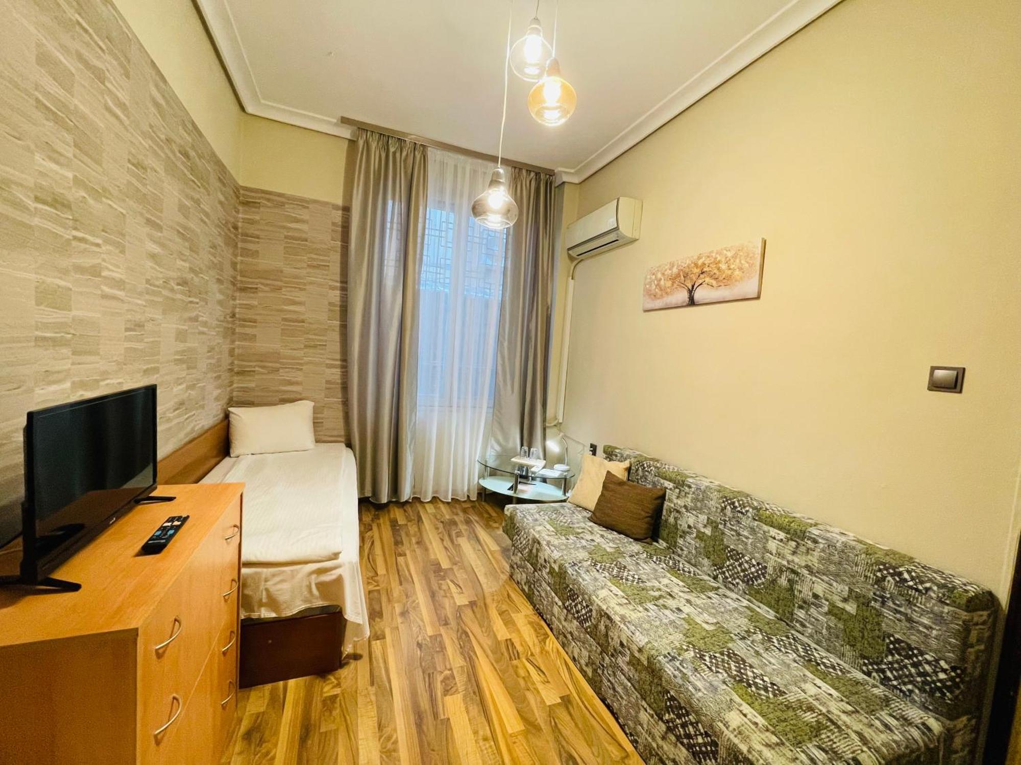 The English Guest House 루세 외부 사진