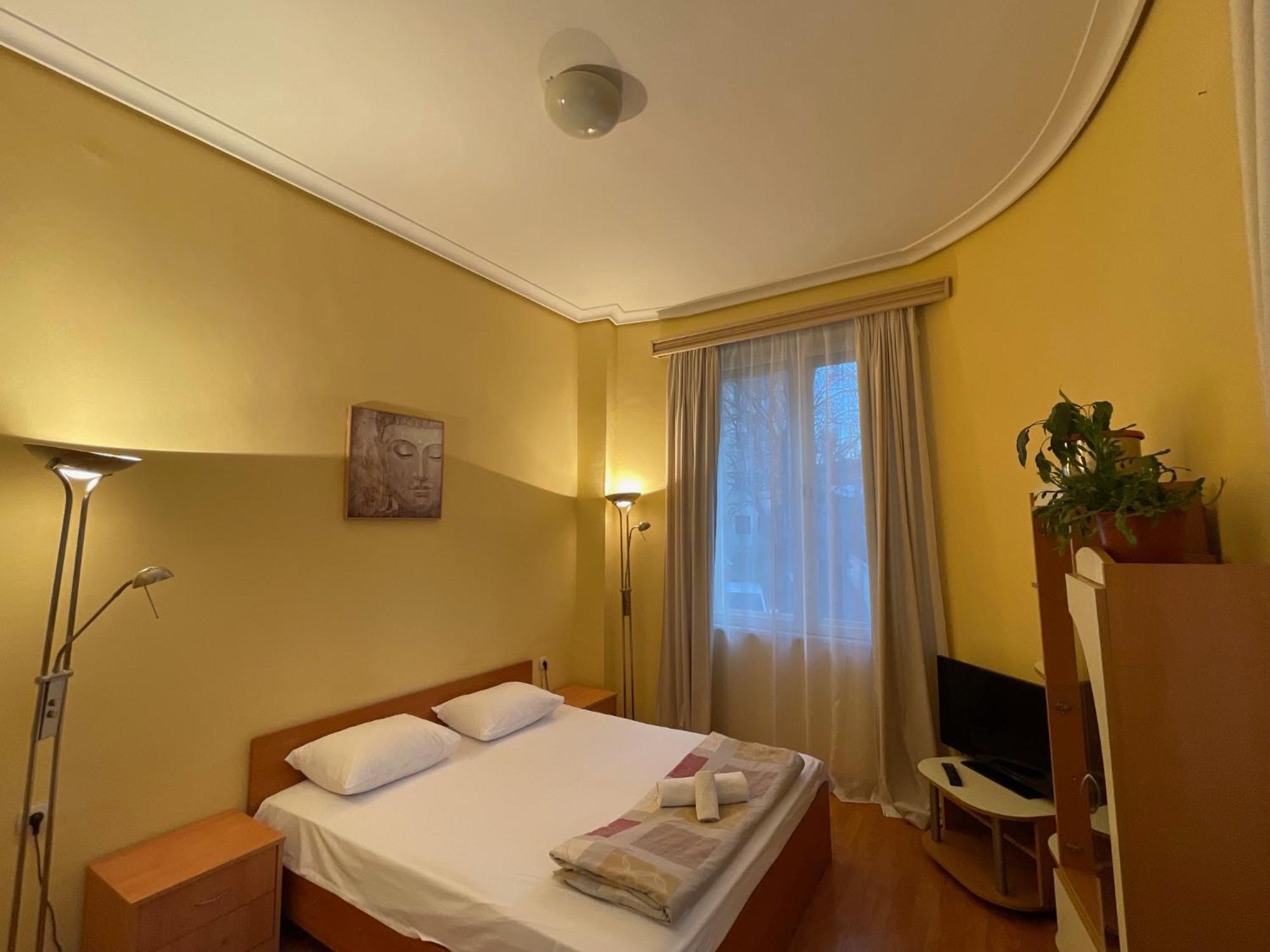 The English Guest House 루세 외부 사진