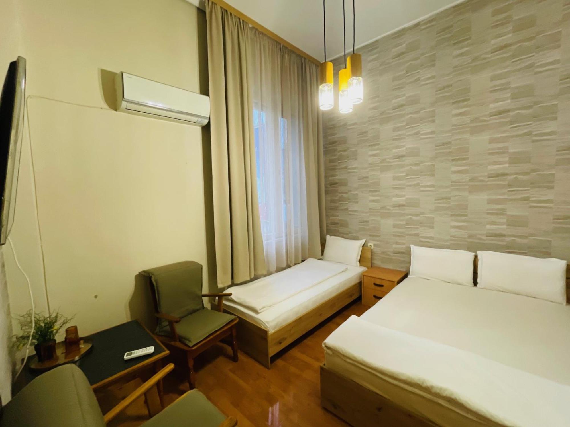 The English Guest House 루세 외부 사진